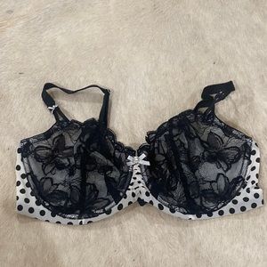 Black & white lacy polka dot Victoria’s Secret unlined Demi / 38D
